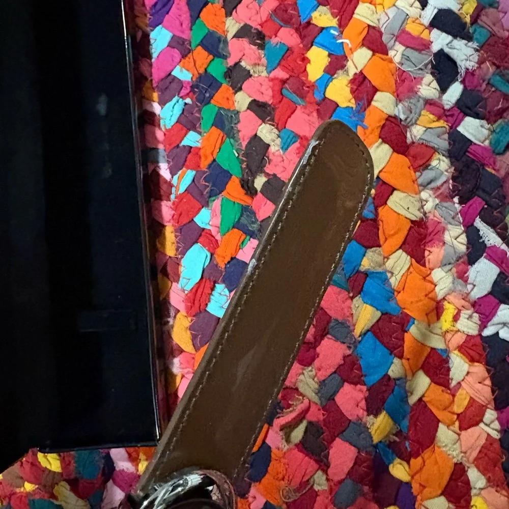 BEIJO BROWN SNAP-ON WATCH W/ BOX